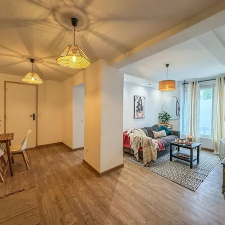 Elegance Au Coeur De Tarbes Apartment Exterior photo